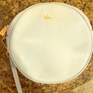Michael Kor’s cross body satchel